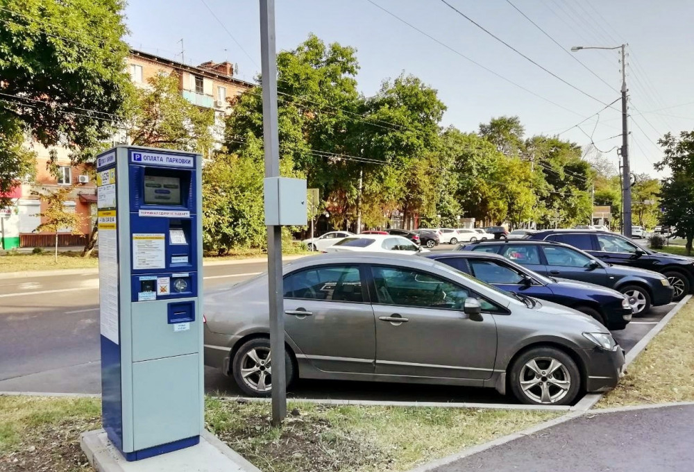 В Краснодаре за нарушение правил парковки оштрафовали больше тысячи человек В Краснодаре за нарушение правил парковки оштрафовали больше тысячи человек