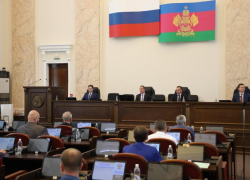 Пришкольным лагерям на детское питание дополнительно выделят 32,5 млн. рублей Пришкольным лагерям на детское питание дополнительно выделят 32,5 млн. рублей