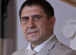 За присвоенные 27 млн рублей глава строительного учреждения Краснодара получил 3,5 года За присвоенные 27 млн рублей глава строительного учреждения Краснодара получил 3,5 года