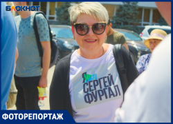 Акция в поддержку хабаровского губернатора прошла в Краснодаре Акция в поддержку хабаровского губернатора прошла в Краснодаре