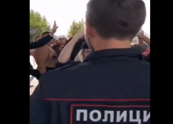 Задержаны переодетые в полицейскую форму участники фрик-вечеринки в Краснодаре Задержаны переодетые в полицейскую форму участники фрик-вечеринки в Краснодаре