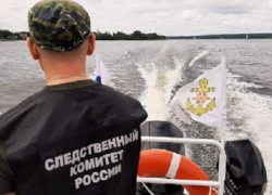 На Кубани подростка исполосовало винтом лодки по вине бесправного судоводителя На Кубани подростка исполосовало винтом лодки по вине бесправного судоводителя