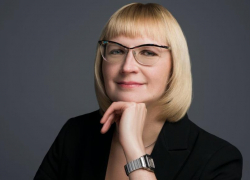 Экс-глава «Магнита» и «Пятерочки» стала консультантом «Агрокомплекса» семьи Ткачева Экс-глава «Магнита» и «Пятерочки» стала консультантом «Агрокомплекса» семьи Ткачева