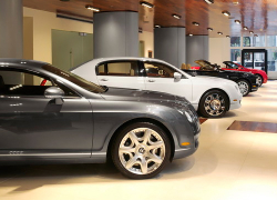 Краснодарский край вошел в число лидеров по продажам люксовых автомобилей Краснодарский край вошел в число лидеров по продажам люксовых автомобилей