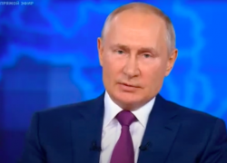 Житель Краснодара задал неудобный вопрос Путину о его правлении Житель Краснодара задал неудобный вопрос Путину о его правлении