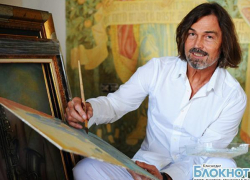 Никас Сафронов пообещал открыть в Армавире персональную выставку Никас Сафронов пообещал открыть в Армавире персональную выставку