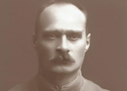 Как глава Екатеринодара Адамович был признан изменником и контрреволюционером Как глава Екатеринодара Адамович был признан изменником и контрреволюционером