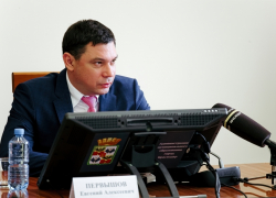 Евгений Первышов прокомментировал свое решение уйти с поста мэра Краснодара в Госдуму Евгений Первышов прокомментировал свое решение уйти с поста мэра Краснодара в Госдуму
