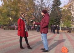 В Туапсе предполагаемый насильник читал стихи девушке, но получил ножом в грудь В Туапсе предполагаемый насильник читал стихи девушке, но получил ножом в грудь