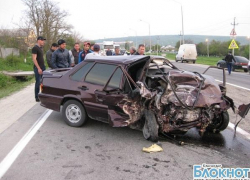 В ДТП под Новороссийском столкнулось четыре автомобиля В ДТП под Новороссийском столкнулось четыре автомобиля