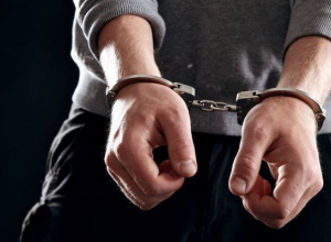 Полицейский Кубани обвиняется в мошенничестве Полицейский Кубани обвиняется в мошенничестве