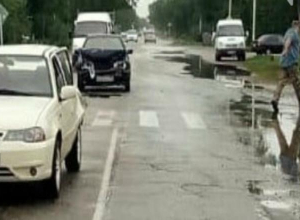 ДТП с пострадавшими устроил 17-летний подросток в Армавире ДТП с пострадавшими устроил 17-летний подросток в Армавире