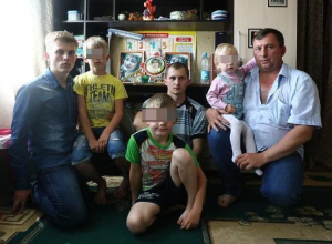Власти Кубани проконтролируют оказание помощи семье убитой в Псебае многодетной матери Власти Кубани проконтролируют оказание помощи семье убитой в Псебае многодетной матери
