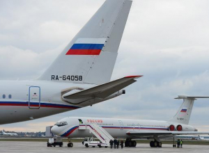Владимир Путин перед полетом в Сочи сменил самолет Владимир Путин перед полетом в Сочи сменил самолет