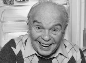 В возрасте 92 лет скончался известный композитор Владимир Шаинский В возрасте 92 лет скончался известный композитор Владимир Шаинский