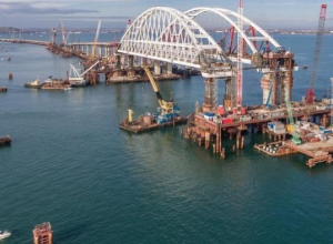 Скорее бы мост построили: остался без парома Керченский пролив Скорее бы мост построили: остался без парома Керченский пролив