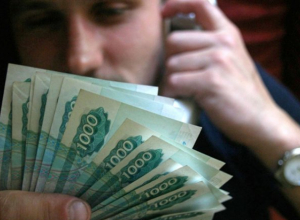 Рабочий в Ленинградском районе прогулял задаток, который ему дали за ремонт Рабочий в Ленинградском районе прогулял задаток, который ему дали за ремонт