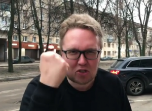 «Паразиты и придурки, засравшие город»: власть Сочи получила оценку от известного ведущего Сергея Стилавина «Паразиты и придурки, засравшие город»: власть Сочи получила оценку от известного ведущего Сергея Стилавина