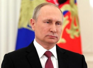 Владимир Путин проводит в Сочи серию военных совещаний Владимир Путин проводит в Сочи серию военных совещаний