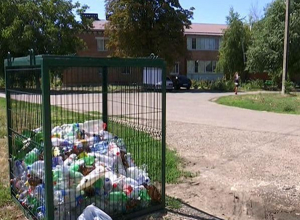 На Кубани устанавливают урны для сбора пластика На Кубани устанавливают урны для сбора пластика