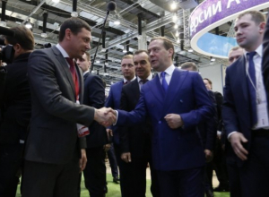 «Пробуйте», - Медведев оценил проект наземного метров в Краснодаре «Пробуйте», - Медведев оценил проект наземного метров в Краснодаре
