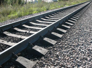 Под Краснодаром поезд насмерть сбил молодого мужчину Под Краснодаром поезд насмерть сбил молодого мужчину
