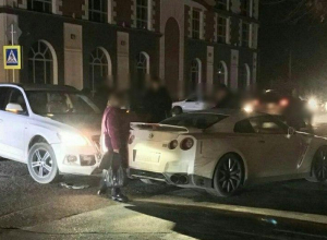 Жители Краснодара считают, что пробки и GTR несовместимы Жители Краснодара считают, что пробки и GTR несовместимы