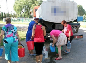 На Кубани без воды остались более 4000 жителей из-за аварии на водопроводе На Кубани без воды остались более 4000 жителей из-за аварии на водопроводе