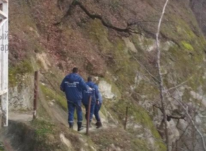Чудесное спасение «рюкзачка» спасателями МЧС в Горячем Ключе обсуждают на Кубани Чудесное спасение «рюкзачка» спасателями МЧС в Горячем Ключе обсуждают на Кубани