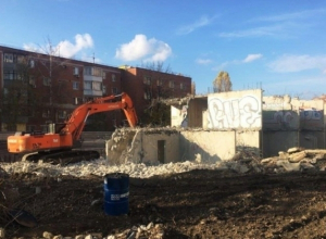 В Краснодаре снесут мешающую реконструкции дороги недостройку В Краснодаре снесут мешающую реконструкции дороги недостройку