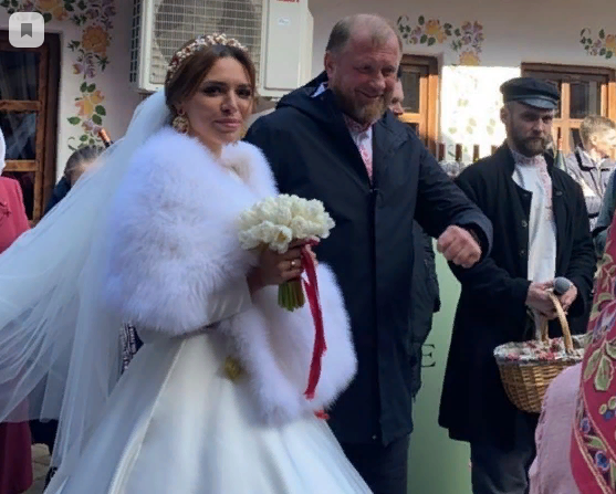 Шеф-повар «Адской кухни» женился на кубанской станичнице Шеф-повар «Адской кухни» женился на кубанской станичнице