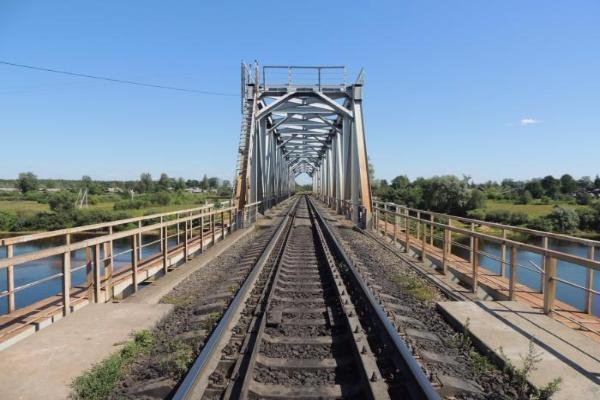 Установлена личность погибшего ребенка на железнодорожном мосту Установлена личность погибшего ребенка на железнодорожном мосту