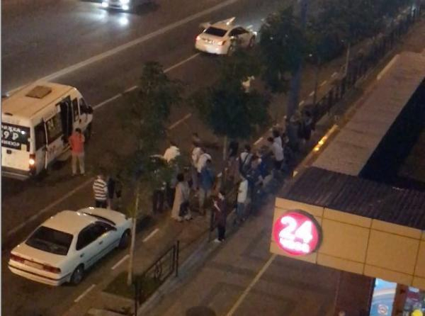 В Новороссийске маршрутка сбила пешехода В Новороссийске маршрутка сбила пешехода