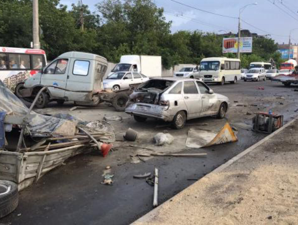 Виновника жуткого ДТП на Дзержинского взяли под стражу на два месяца в Краснодаре Виновника жуткого ДТП на Дзержинского взяли под стражу на два месяца в Краснодаре