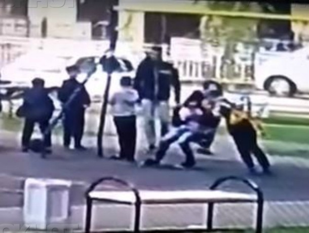 Избивший детей в Краснодаре мужчина подает встречный иск Избивший детей в Краснодаре мужчина подает встречный иск