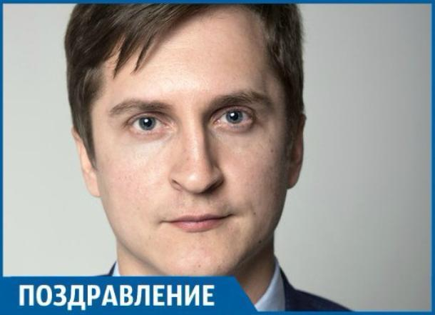На год мудрее стал депутат гордумы Краснодара Андрей Раззоренов На год мудрее стал депутат гордумы Краснодара Андрей Раззоренов