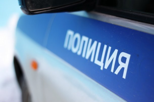 Маршрутчика в Краснодаре избили зеркалом его же микроавтобуса Маршрутчика в Краснодаре избили зеркалом его же микроавтобуса