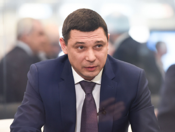 Мэр Краснодара пообещал строго «спросить» за ремонт дорог Мэр Краснодара пообещал строго «спросить» за ремонт дорог