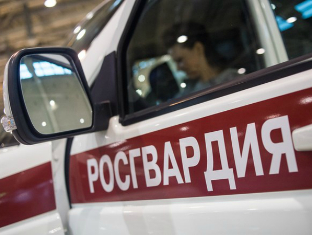 Стали известны подробности об окровавленном мужчине, что гулял в Новороссийске Стали известны подробности об окровавленном мужчине, что гулял в Новороссийске