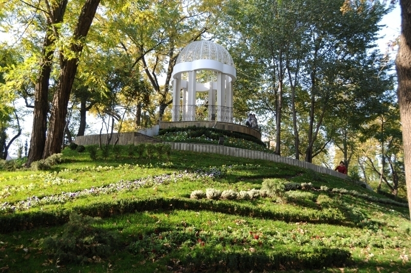Экскурс в историю пройдет в старейшем парке Краснодара в день 170-летия Экскурс в историю пройдет в старейшем парке Краснодара в день 170-летия