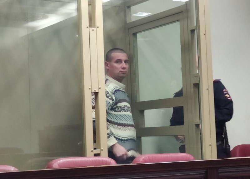 Упал в обморок после приговора: кубанец, жестоко убивший жену и тещу, получил 18 лет Упал в обморок после приговора: кубанец, жестоко убивший жену и тещу, получил 18 лет