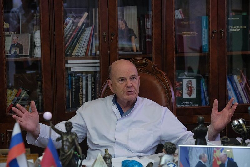 «Идет вторая волна», - главврач ККБ №1 Владимир Порханов о коронавирусе «Идет вторая волна», - главврач ККБ №1 Владимир Порханов о коронавирусе