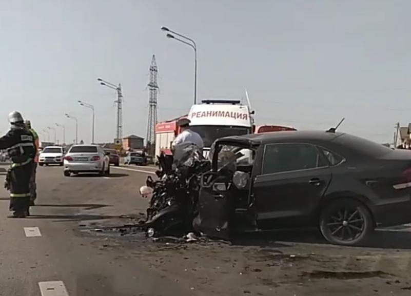 В Краснодаре произошло смертельное ДТП В Краснодаре произошло смертельное ДТП