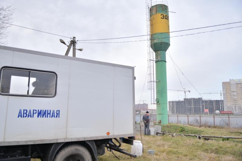 В районе Западного Обхода Краснодара начали чистить водовод от канализационных стоков В районе Западного Обхода Краснодара начали чистить водовод от канализационных стоков