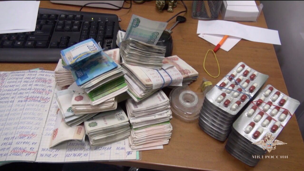В Краснодаре банда из 13 человек вместе с фармацевтами продавали наркоманам «Лирику»