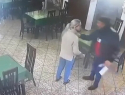 На Кубани нападение депутата «Единой России» на официантку попало на видео
