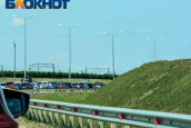 Перекрытие Крымского моста стало причиной 4-километровой пробки