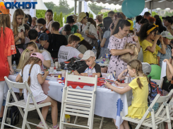 «Не знает, что в Краснодаре дефицит мест в детсадах»: депутат Сафронов против архитектора Рысина