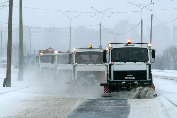 Расчистка снега на улицах Краснодара ведется в штатном режиме