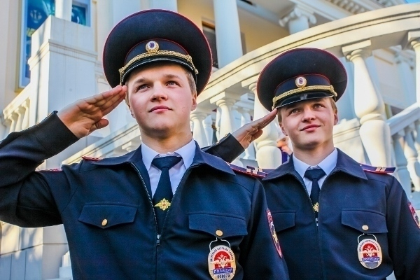 В День России краснодарцев будут охранять две тысячи полицейских
